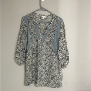 Women's Blue Patterned Top
